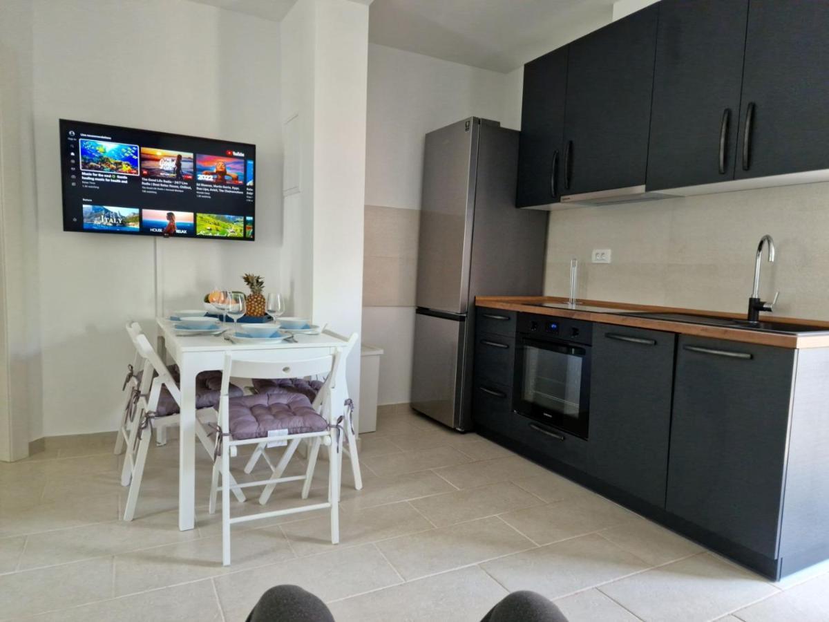 Anna24 Holidays فانتاسيسي المظهر الخارجي الصورة
